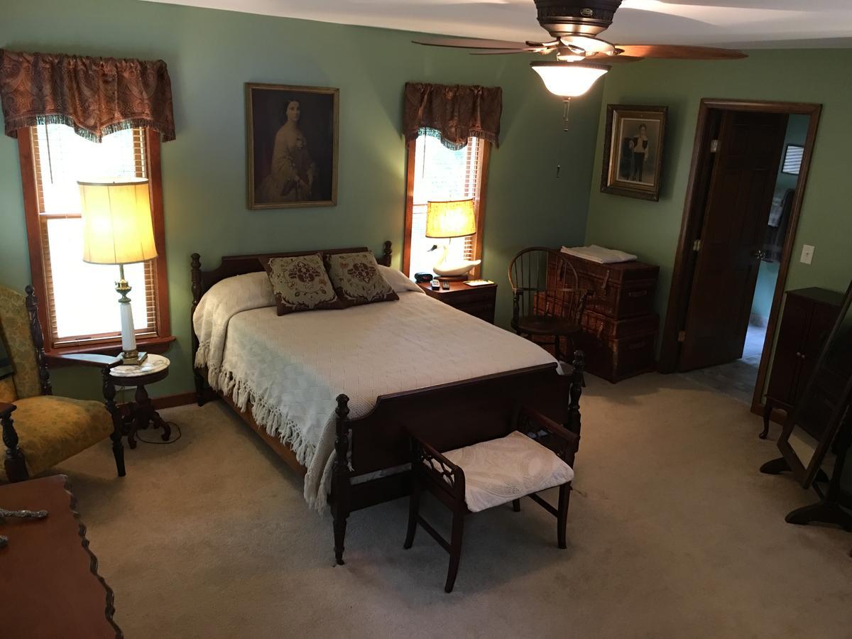 Ebenezer House Bed & Breakfast Burtonsville Luaran gambar
