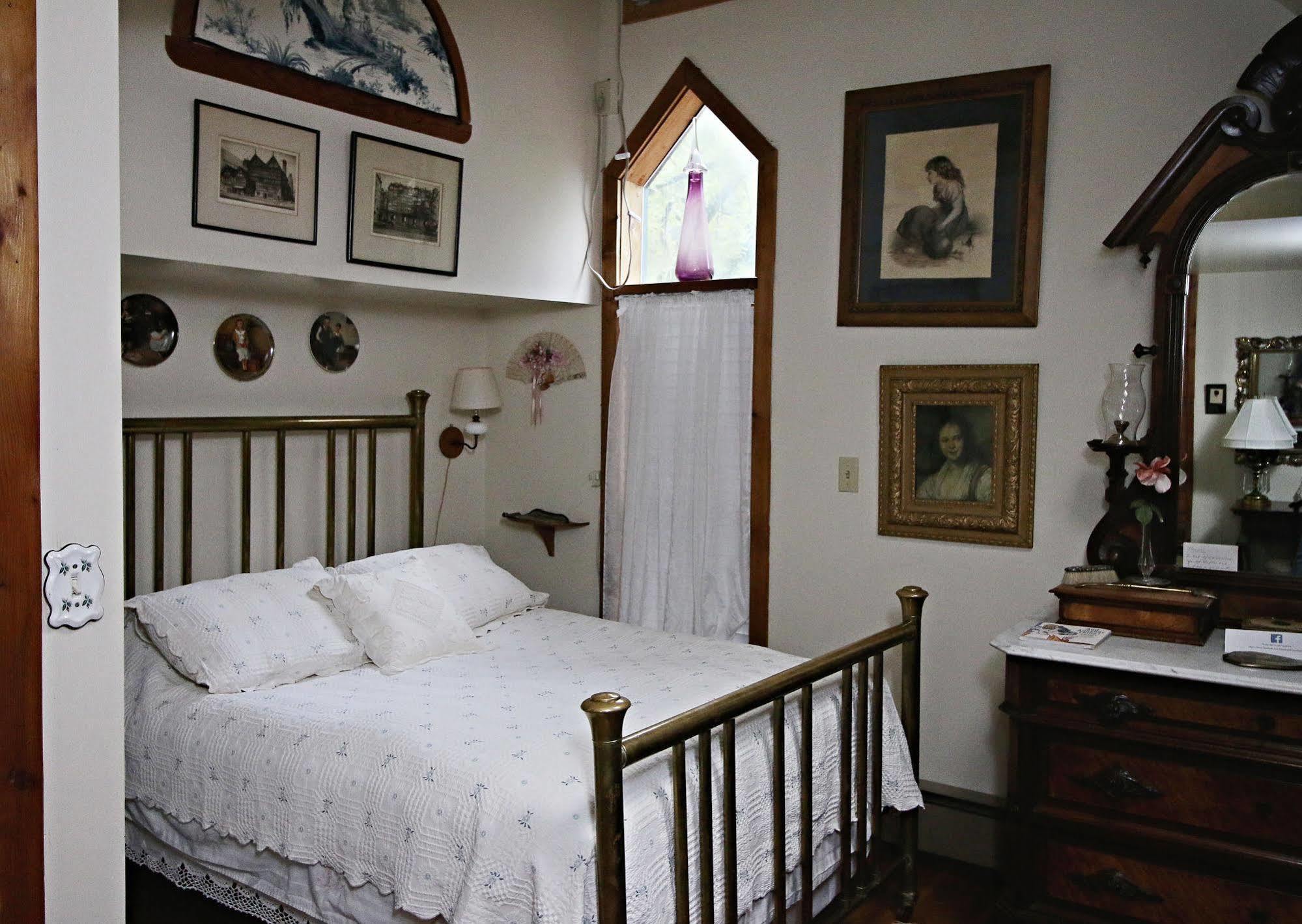 Ebenezer House Bed & Breakfast Burtonsville Luaran gambar